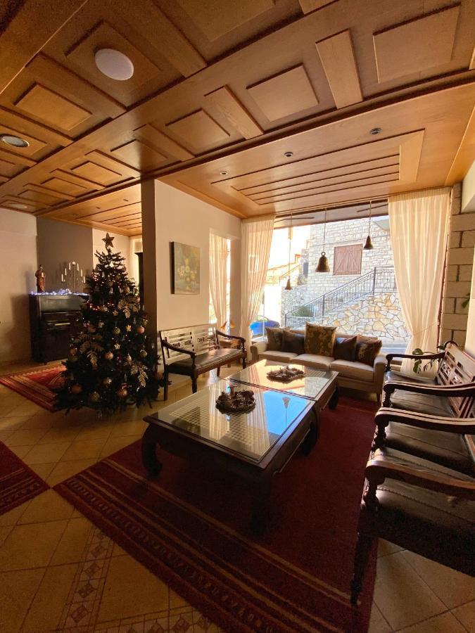 Marianna'S Home Accommodation 카페니시온 외부 사진