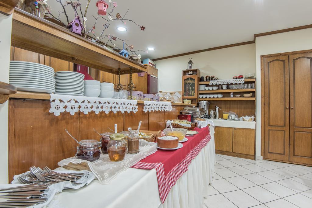 Marianna'S Home Accommodation 카페니시온 외부 사진